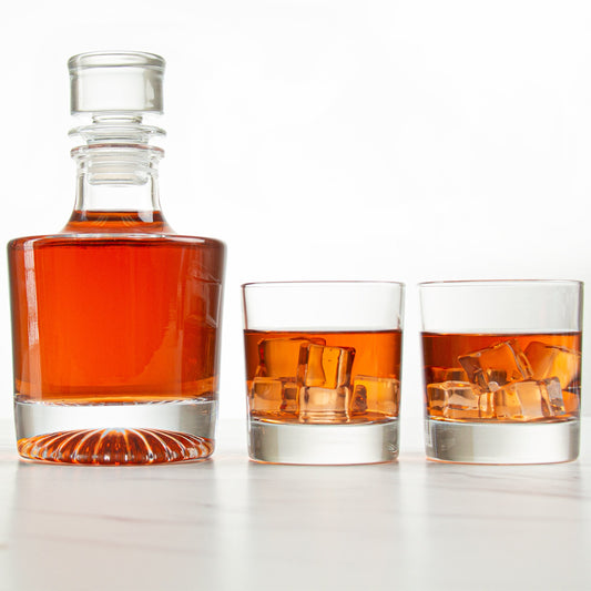 Round Decanter Sun Burst Design with Rocks Glasses