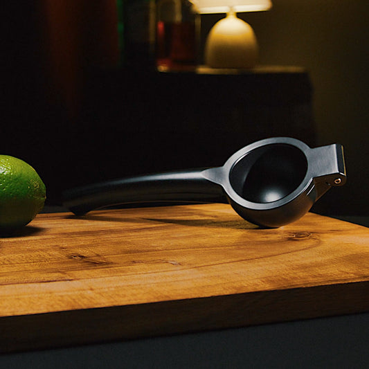 Citrus Press in Black