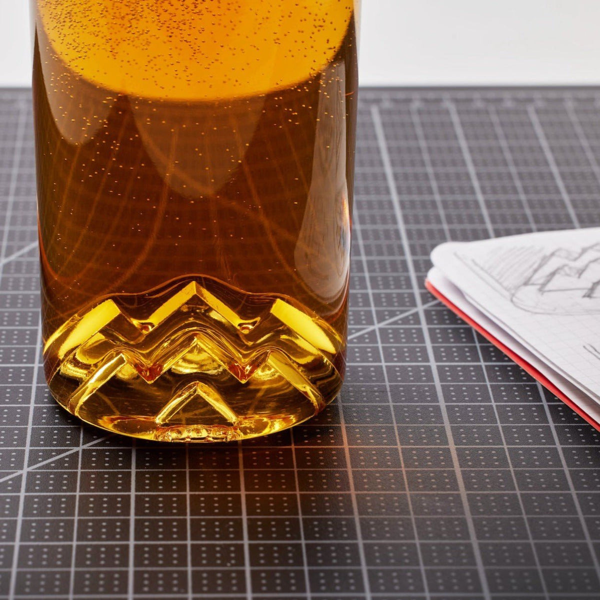 Thick Lines Handblown Pint